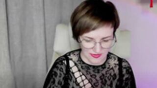 felizia nice outfit