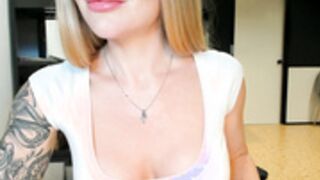 Blonde armpits and biceps in the office