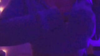 Sandysun nice boob tease