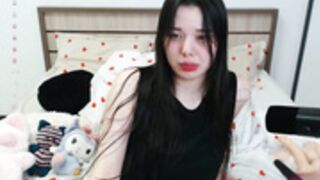 c.a.n.d.y_m.i.l.i.k.a : 2026-05-24 : Dildo