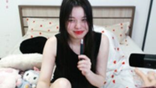 c.a.n.d.y_m.i.l.i.k.a : 2026-05-24 : Dildo