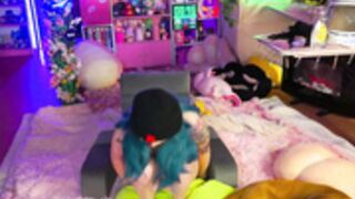 goldengoddessxxx sammy TheGoldenGoddes gamer blue hair