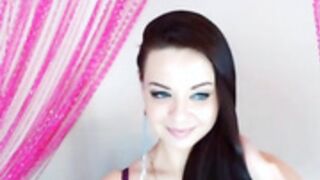 CrystalN - MyFreeCams-com