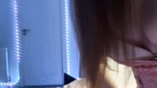 Chiickychick open Asshole
