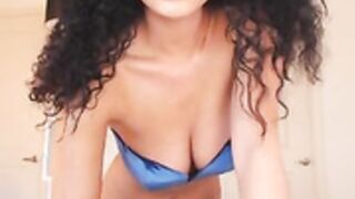 carmen_bella-mfc-201611292038 smoking