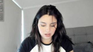 yourfreakygirl-Chaturbate-2026-04-14T22_46_05+02_00