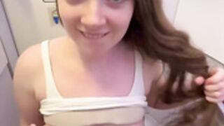 Camgirls dyking out on an airplane