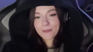 OlivkaVif - 2026-04-04 - 195520