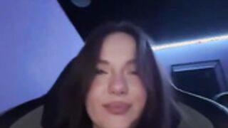 OlivkaVif - 2026-04-04 - 195520
