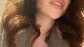 South_Carolina squirting in the bathroom