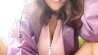 South_Carolina in the park with bare tits SQUIRT