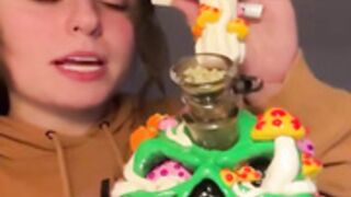 Frances Rae - Getting Zooted Obviously 420 smoking
