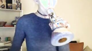 Ginger_Banks 01 2015 420 smoking