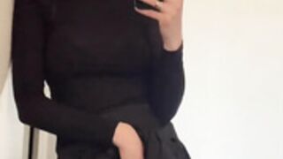 Electric Joanna - Masturbation in stockings