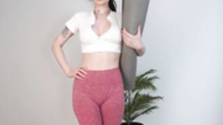 Hot stepsister Lilly Pilly