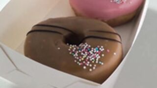 lolaprincessxo - Donuts taste even better with cum