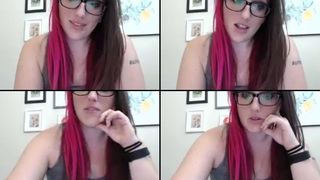 Avery_madison playing with a toy fucking herself hard and squirting everywhere in cam recording 2017-06-30_180309