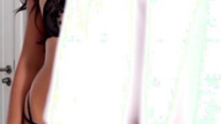 Parisbabyxox simple gg kiss. not so real, lol