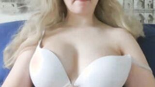 Gold_girll 13