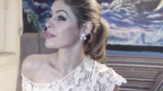 Blonde4pasion public throw back