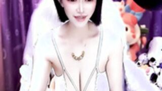 Kumamon- c2c naked dildofuck and squirt show HD Sample❤