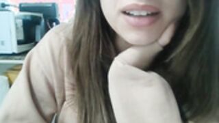 Leiagtv nip peek