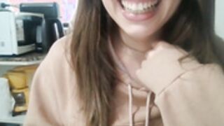 Leiagtv nip peek
