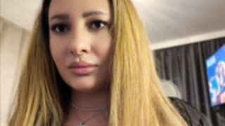 YaaraCollins Stripchat 2026-06-13_00-12-08