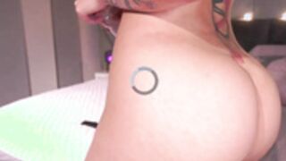 CB - nina_mon 3 2