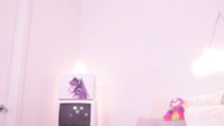 AubriToffee School Girl Show