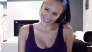 brianna1 CamSoda 2020-03-30_22-49-35