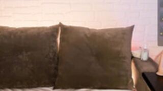 unfamiliarx Chaturbate 2024-08-25_19-00-23