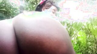 Big titty big booty ebony outside