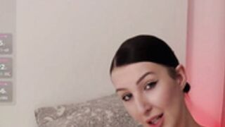VickyAllure 40
