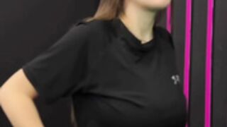 SEXYDIXY modell Hallno591 in GYM bigtits