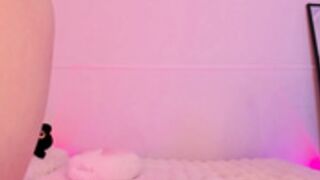 ariya_star Ariya CB fingerig pussy skinny young 3