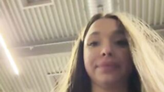 barbiehumpxxx stranger show in gym toilet