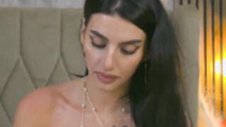 -Amy Blair Live Chatroom Fingering-Squirt Pussy Vibin'
