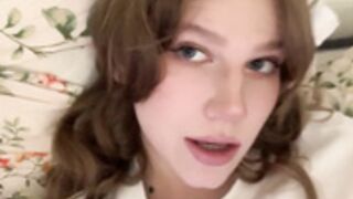 Elastigirll trailer masturbation