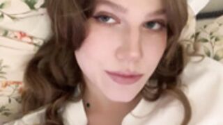 Elastigirll trailer masturbation