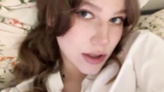 Elastigirll trailer masturbation