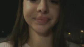 Barbiehumpxxx sucking stranger