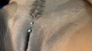 yasmimbrasileirinha piercing buceta black