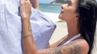 Kelly Oliveira Gets Her Ass Destroyed On The Beach