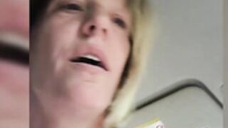 blueeye_girl pee pipi piss peeing pussy public