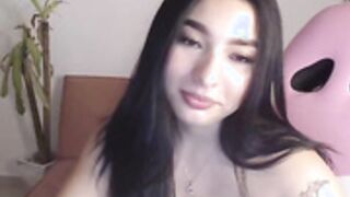 Ariana 87