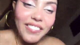 Colombiana tetona 4