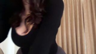 sieena-Chaturbate-2026-06-23T00_27_44+02_00