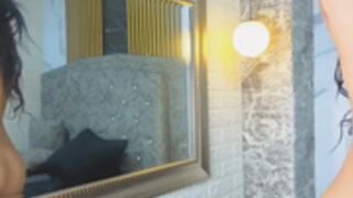 Lyraenblue fullnude mirrorshow 21.06.2026