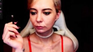 Blondice_ann sensuale smoking